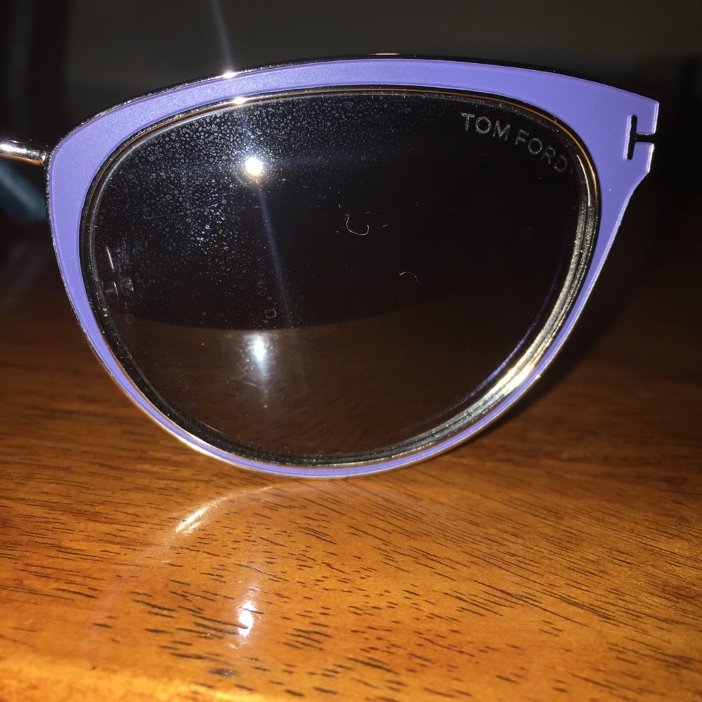 🎉 HOST PICK 🎉 Tom Ford Nina Sunglasses - Picture 2 of 7